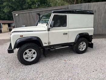 Used Land Rover Defender 2000 for sale - 79349625: Photo