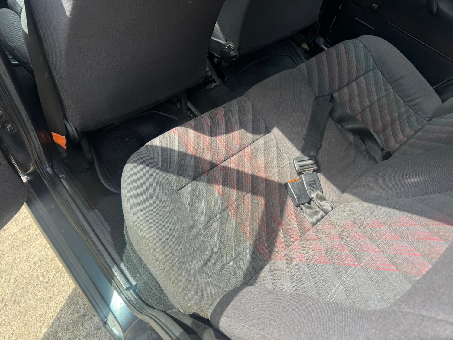 Used Volkswagen Golf 1991 for sale - 76991659: Photo 36