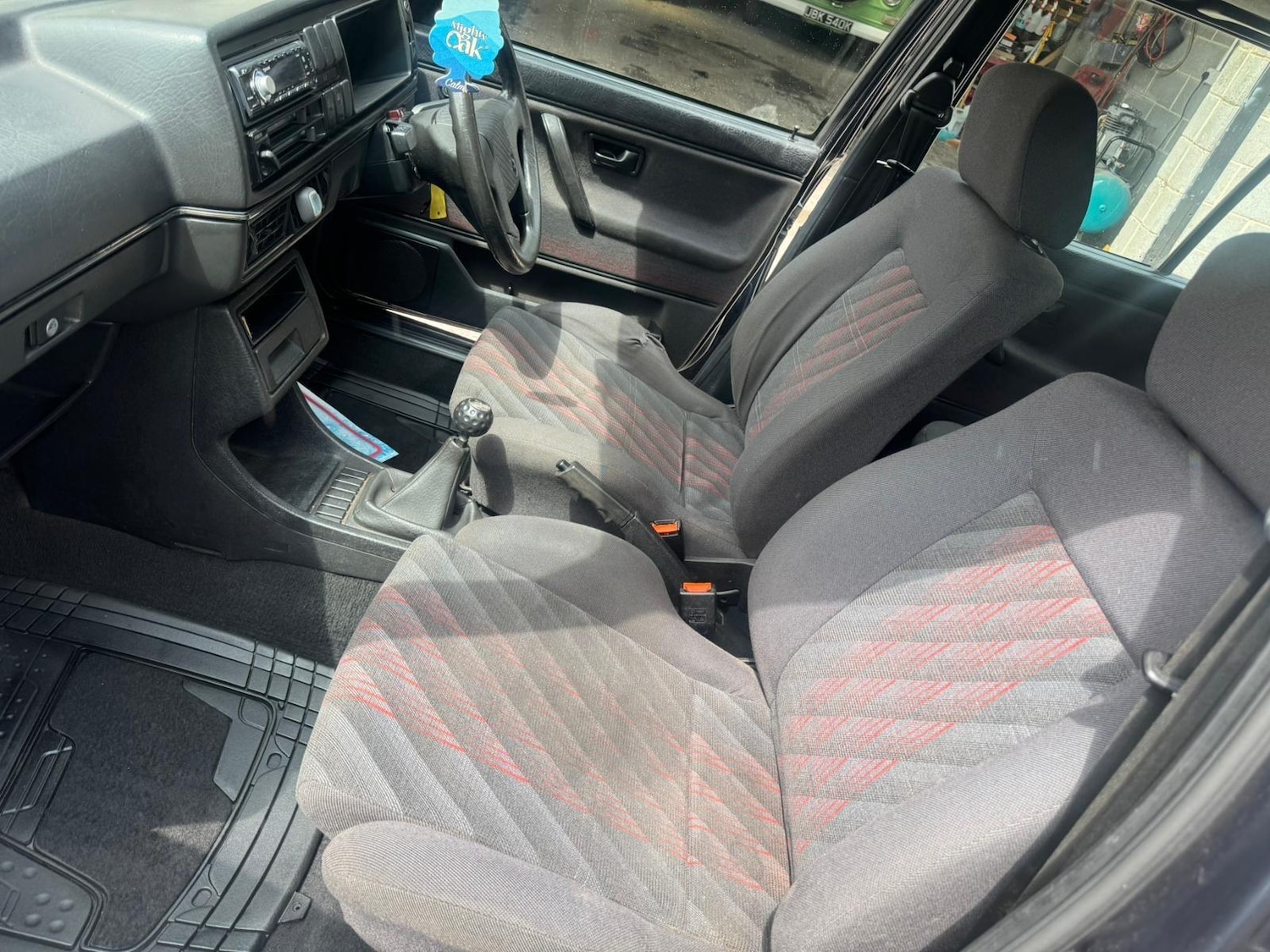 Used Volkswagen Golf 1991 for sale - 76991659: Photo 48