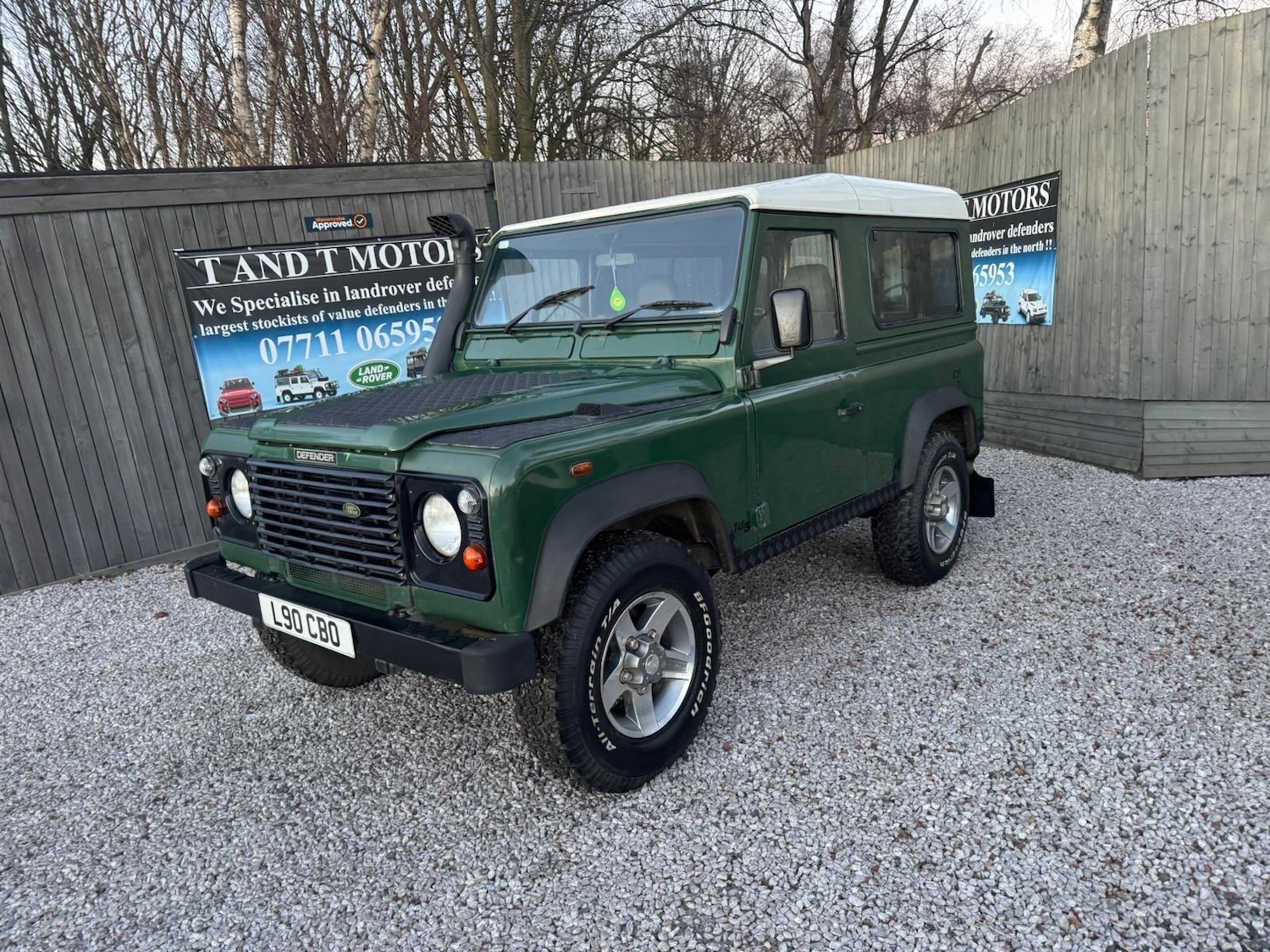Used Land Rover Defender 90 1999 for sale - 77108973: Photo 17