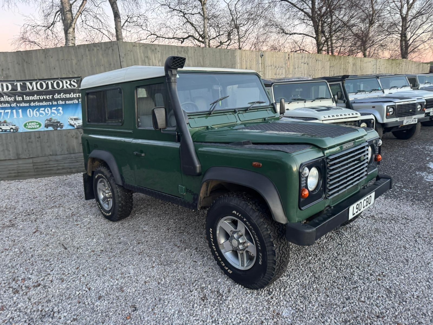Used Land Rover Defender 90 1999 for sale - 77108973: Photo 19