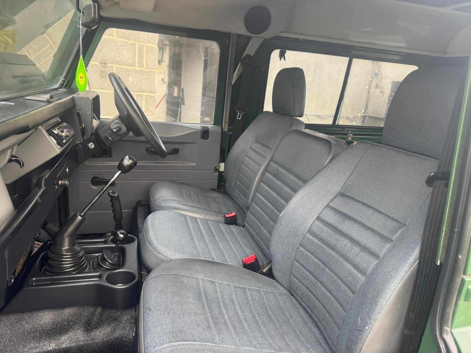 Used Land Rover Defender 90 1999 for sale - 77108973: Photo 21