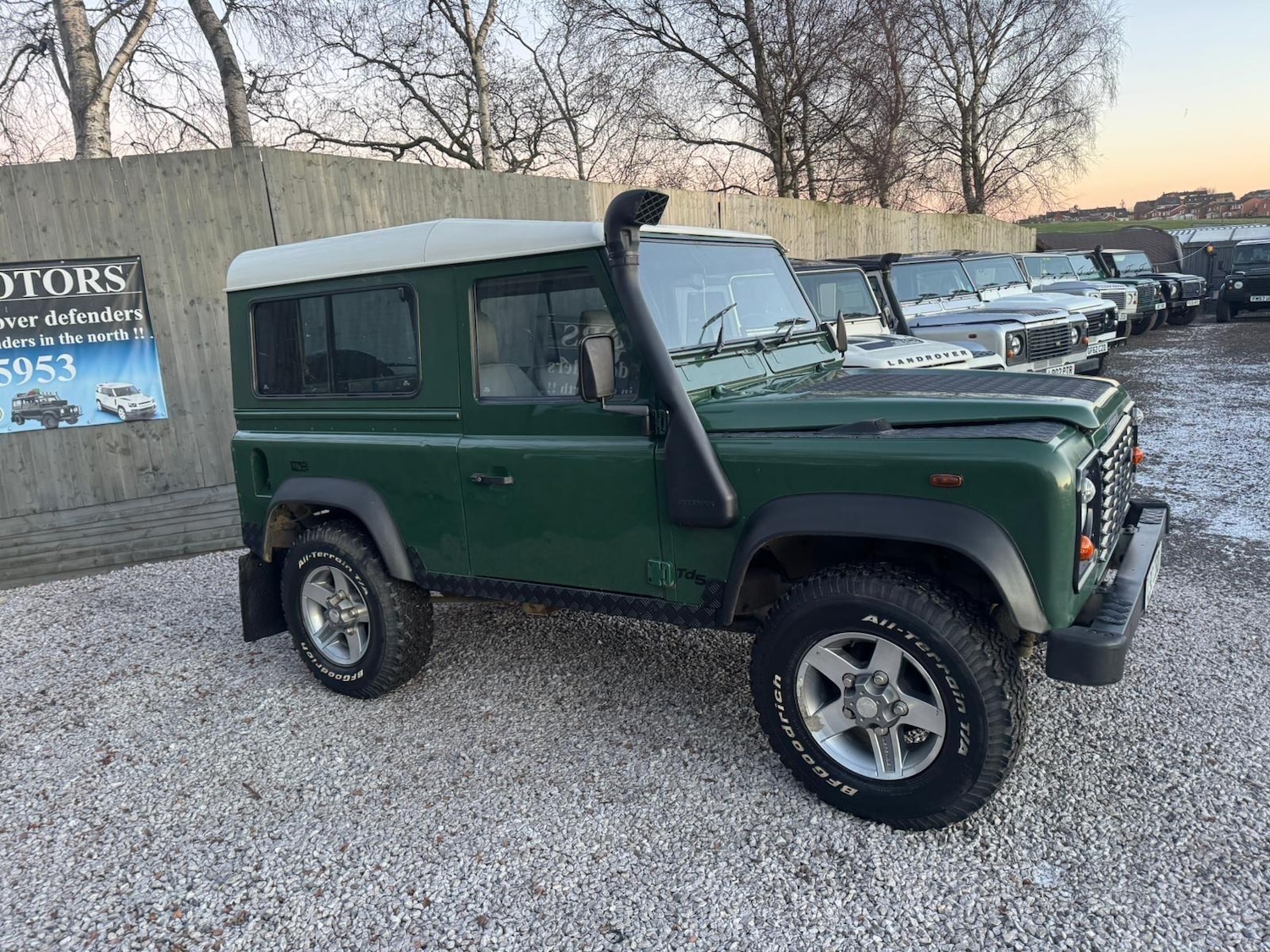 Used Land Rover Defender 90 1999 for sale - 77108973: Photo 28