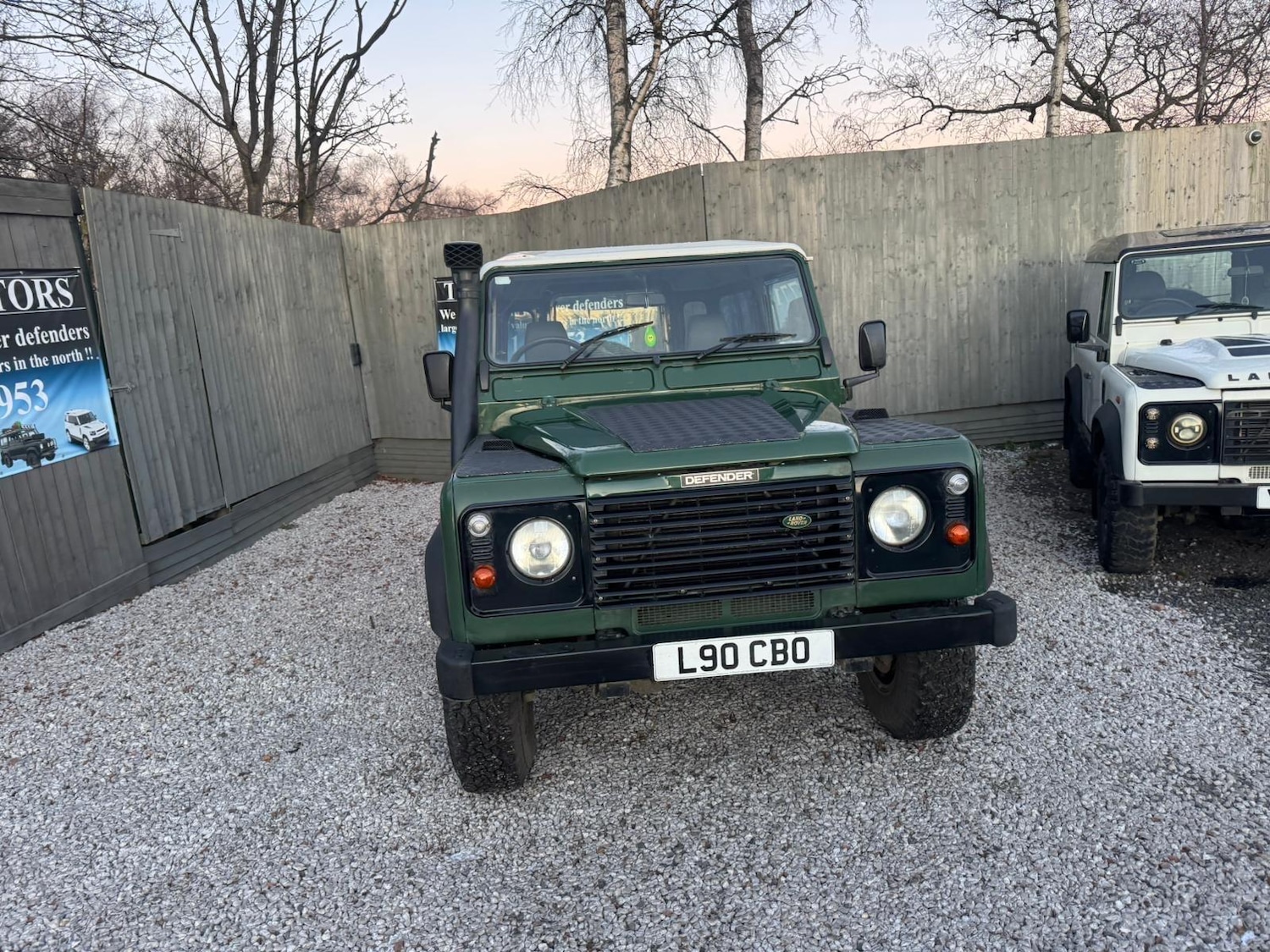 Used Land Rover Defender 90 1999 for sale - 77108973: Photo 3