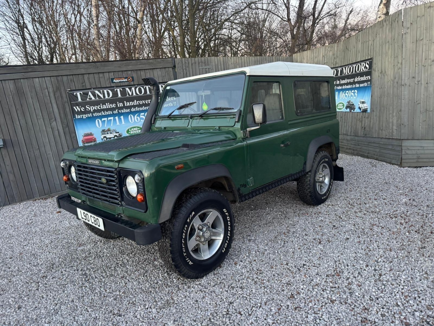 Used Land Rover Defender 90 1999 for sale - 77108973: Photo 4
