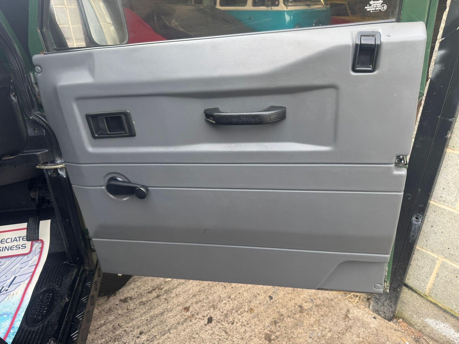 Used Land Rover Defender 90 1999 for sale - 77108973: Photo 77