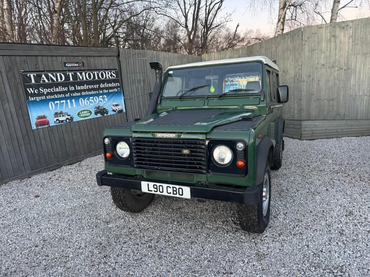 Used Land Rover Defender 90 1999 for sale - 77108973: Photo 8