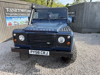 Used Land Rover Defender 90 2009 for sale - 78388460: Photo