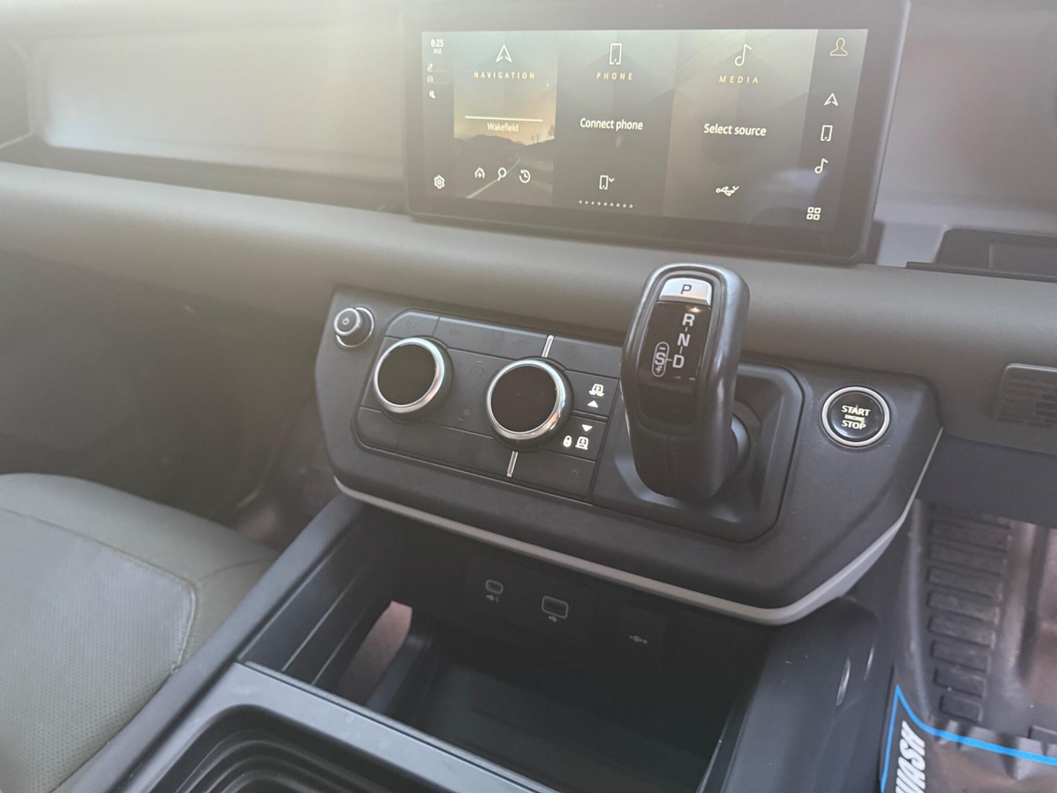 Used Land Rover Defender 110 2020 for sale - 77109625: Photo 28