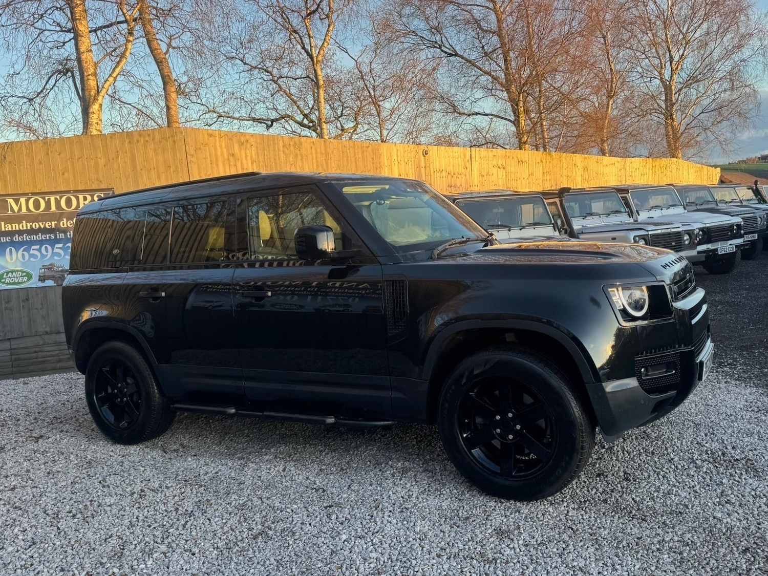 Used Land Rover Defender 110 2020 for sale - 77109625: Photo 47