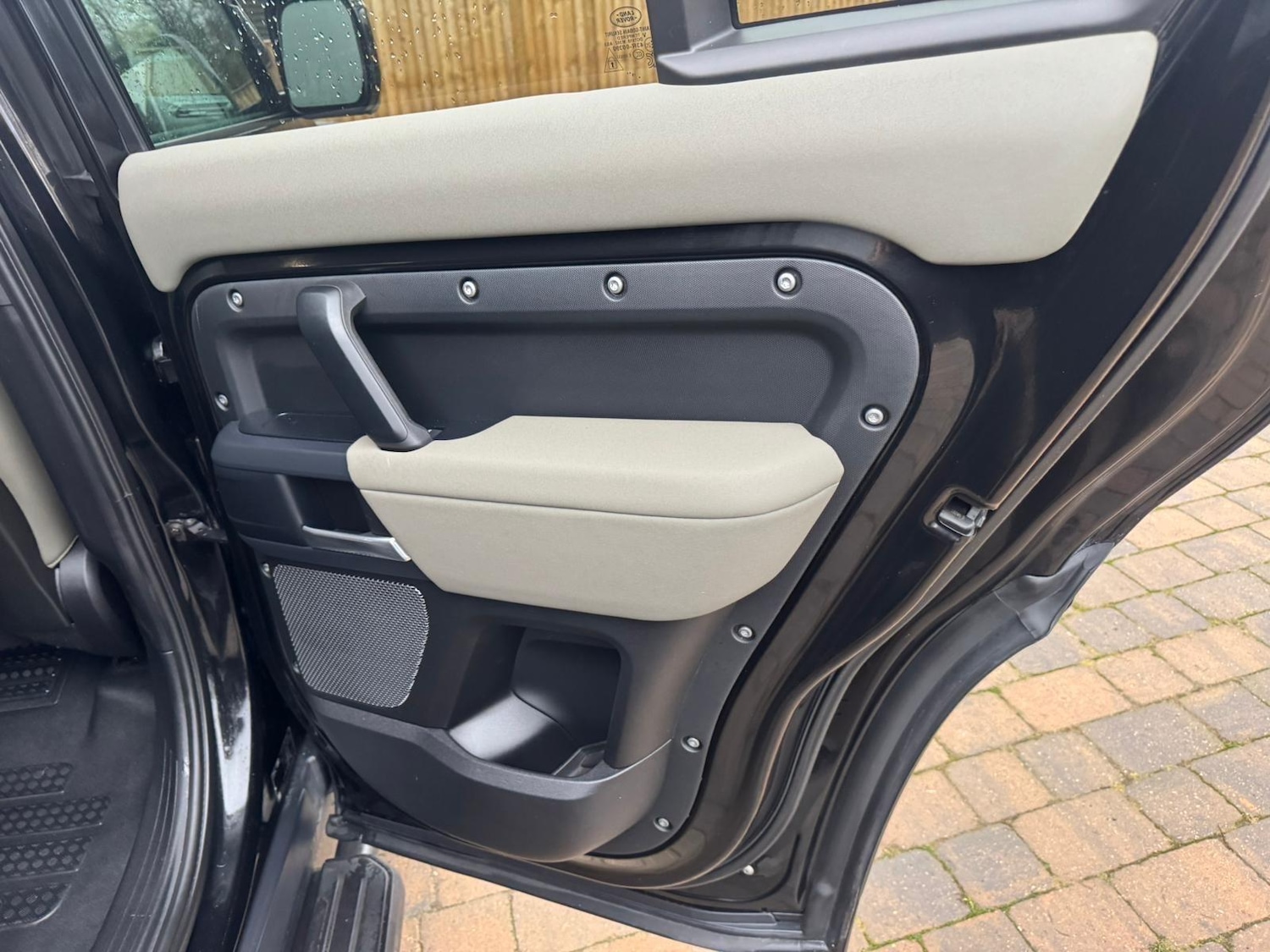 Used Land Rover Defender 110 2020 for sale - 77109625: Photo 81