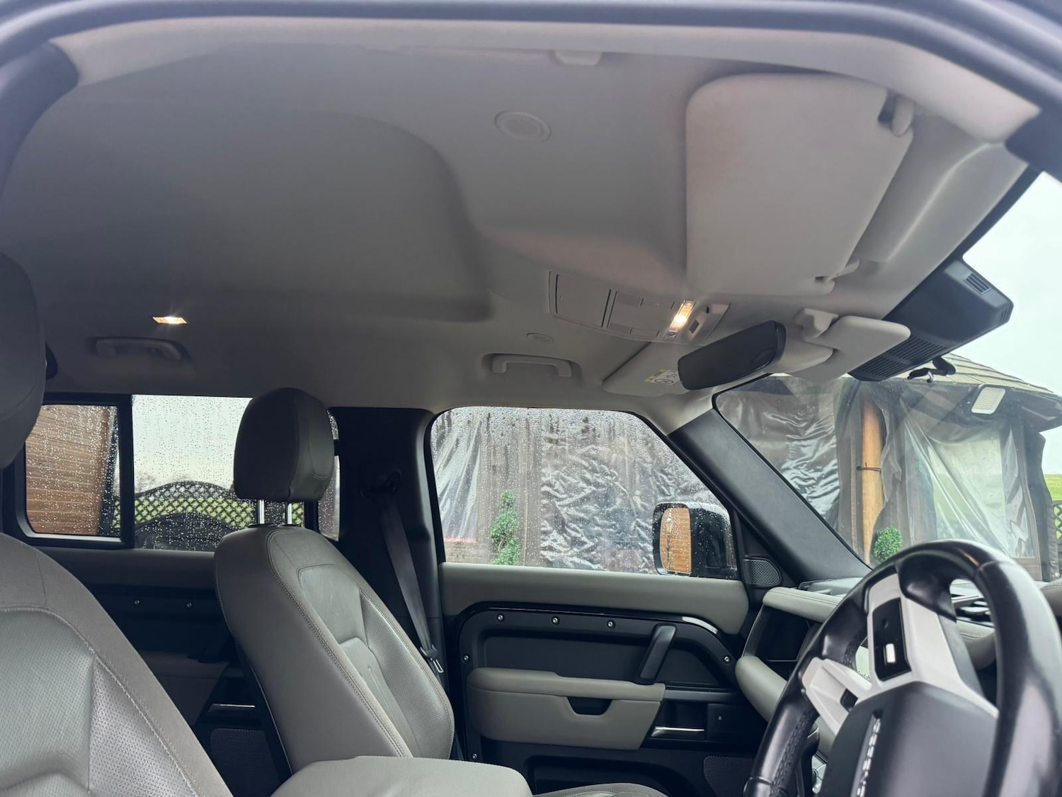 Used Land Rover Defender 110 2020 for sale - 77109625: Photo 93