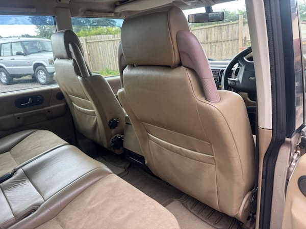 Used Land Rover Discovery 2001 for sale - 75747159: Photo 71