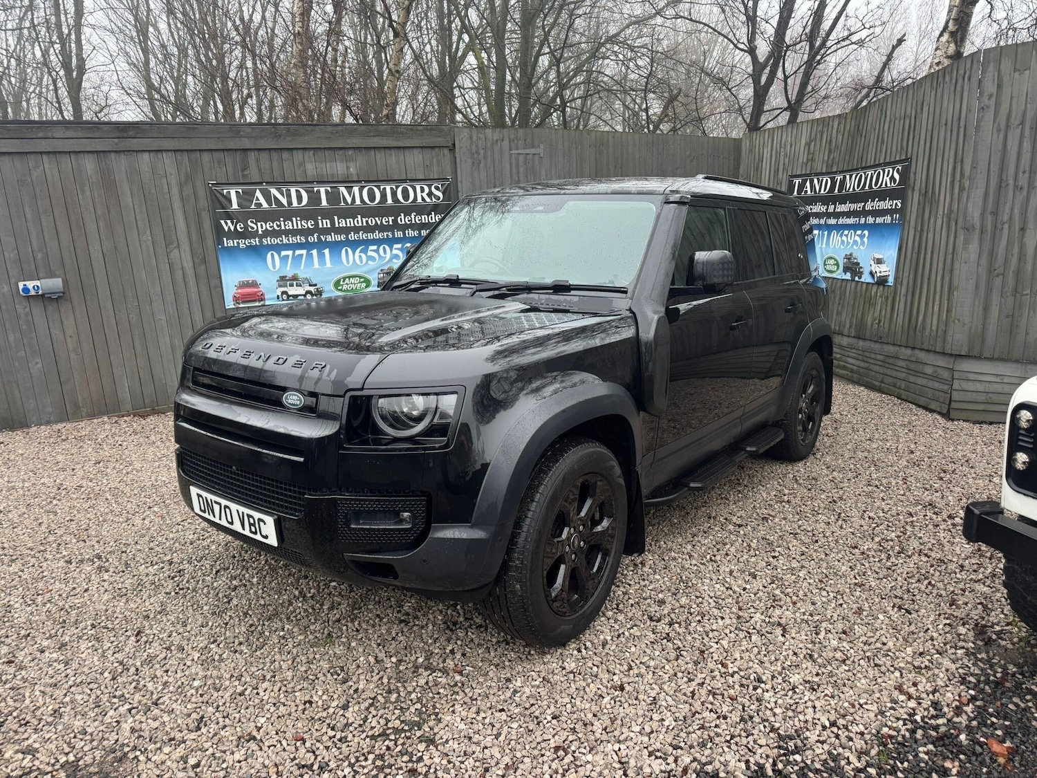 Used Land Rover Defender 2020 for sale - 77387661: Photo 15