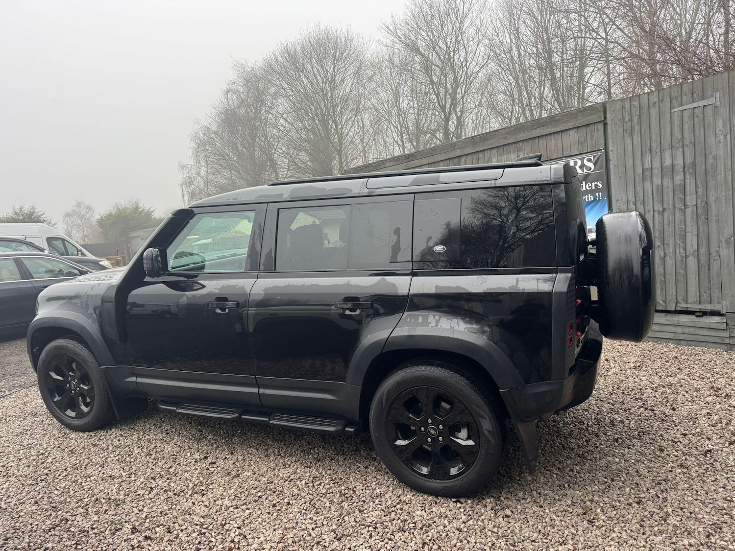 Used Land Rover Defender 2020 for sale - 77387661: Photo 34