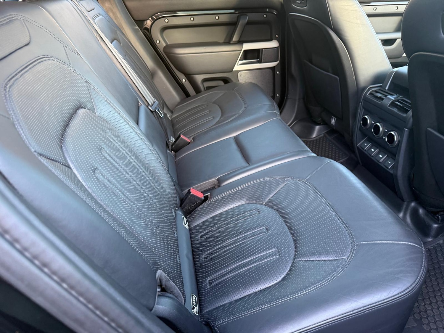 Used Land Rover Defender 2020 for sale - 77387661: Photo 52