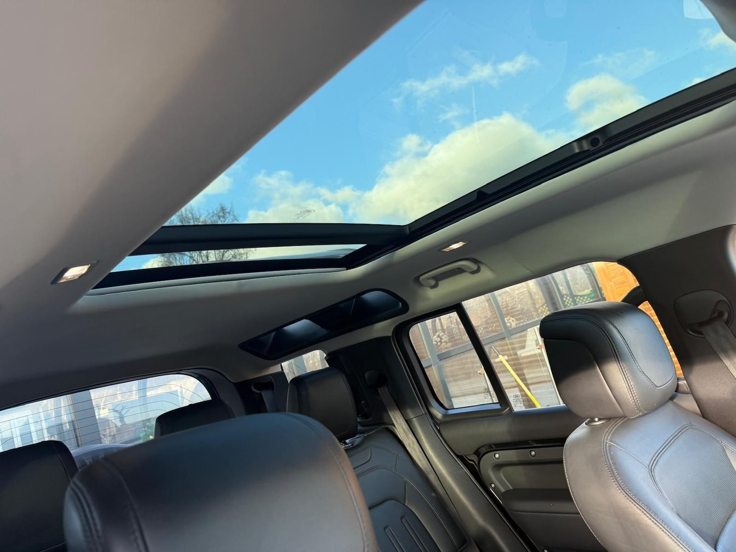 Used Land Rover Defender 2020 for sale - 77387661: Photo 74