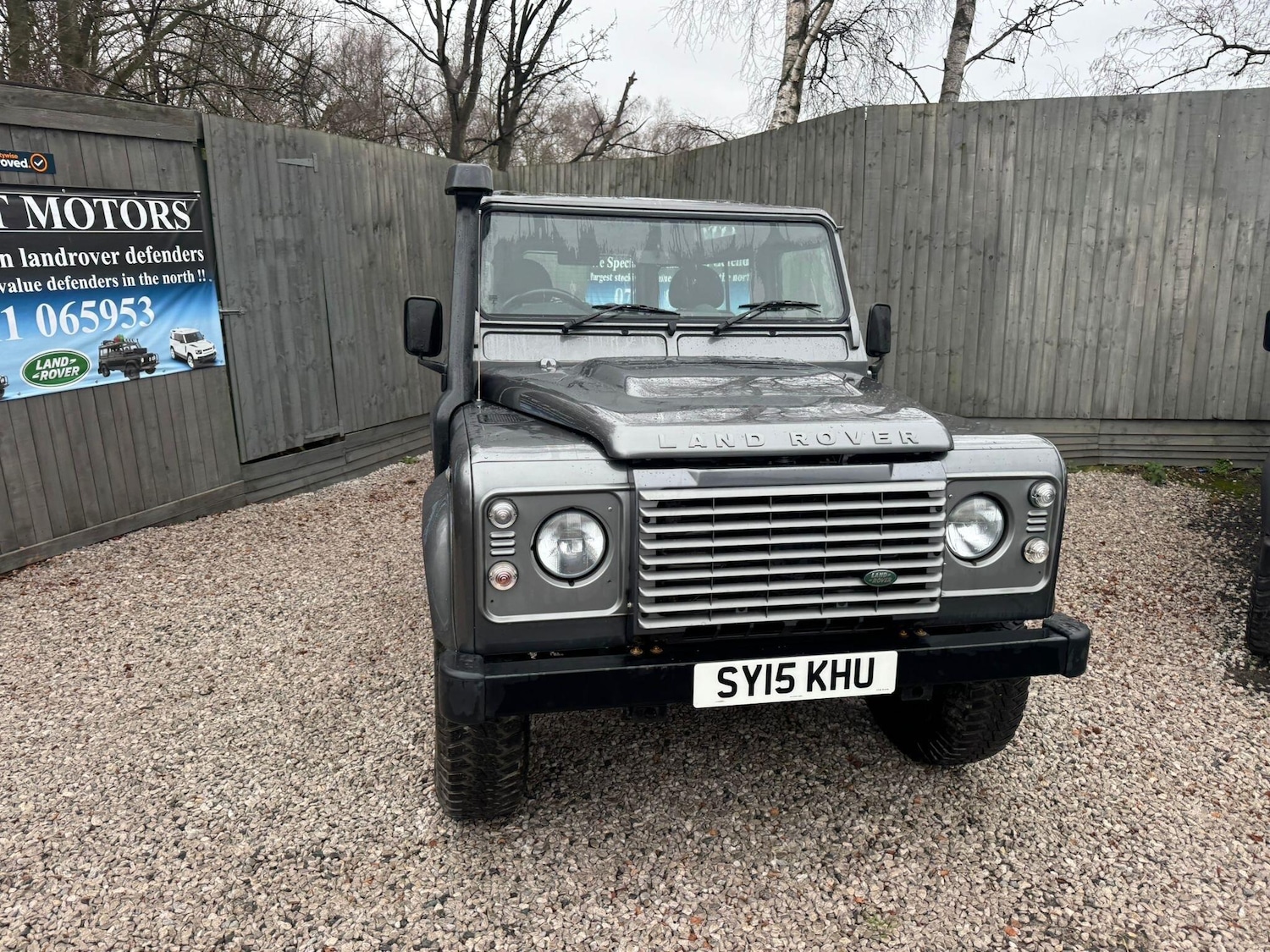 Used Land Rover Defender 90 2015 for sale - 77040664: Photo 13