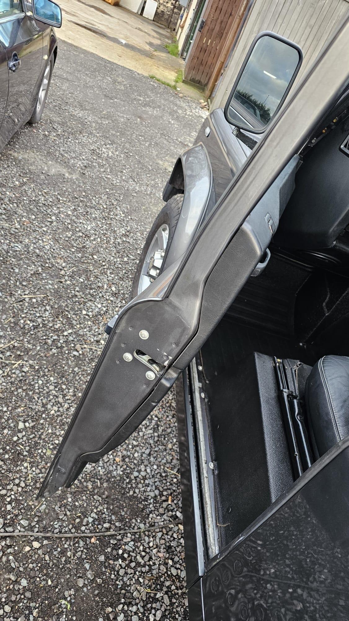 Used Land Rover Defender 90 2015 for sale - 77040664: Photo 62