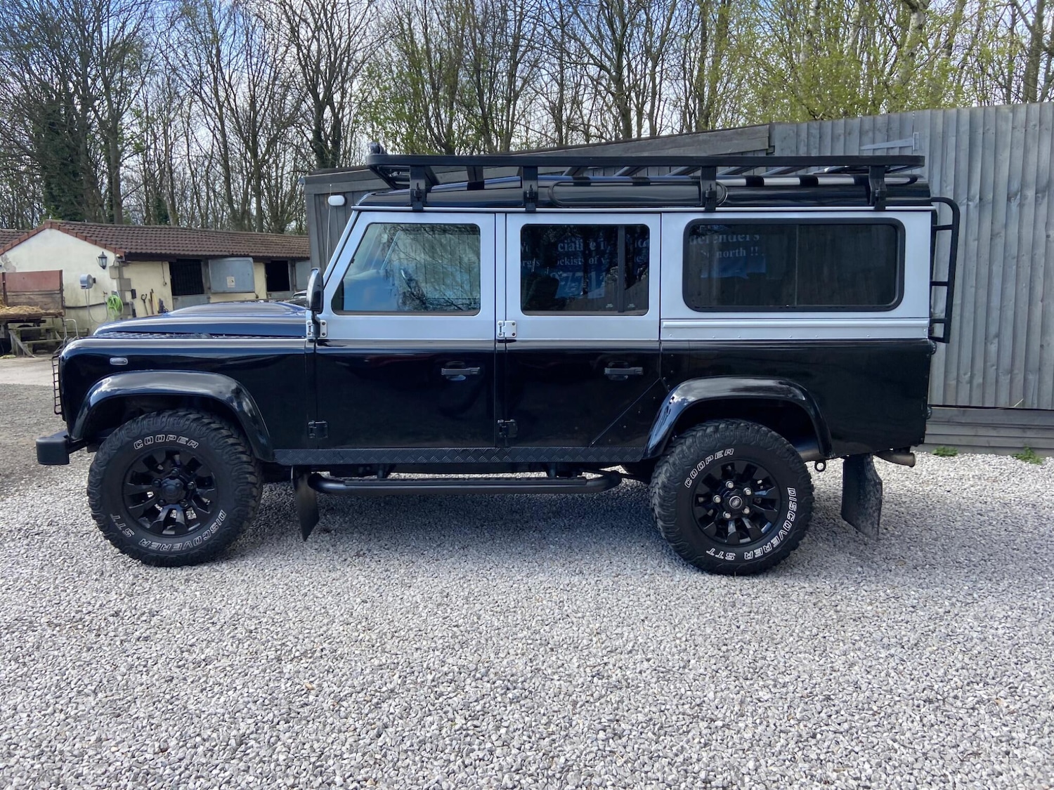 Used Land Rover Defender 110 for sale - 78220023: Photo 18