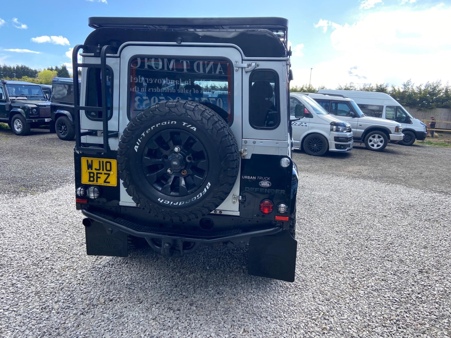Used Land Rover Defender 110 for sale - 78220023: Photo 27
