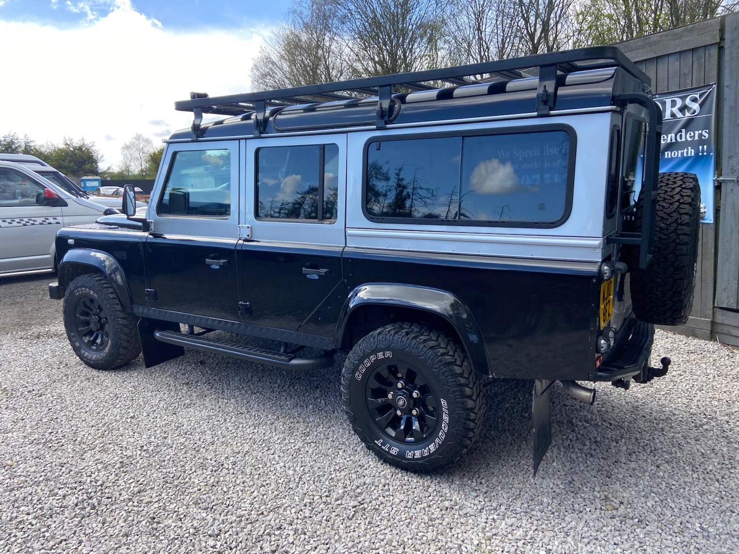 Used Land Rover Defender 110 for sale - 78220023: Photo 43