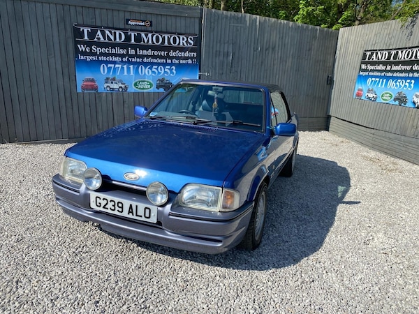 Used Ford Escort for sale - 76200933: Photo 1
