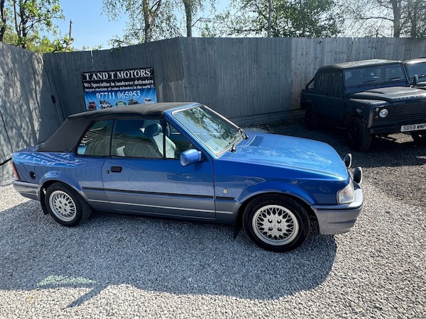 Used Ford Escort for sale - 76200933: Photo 41