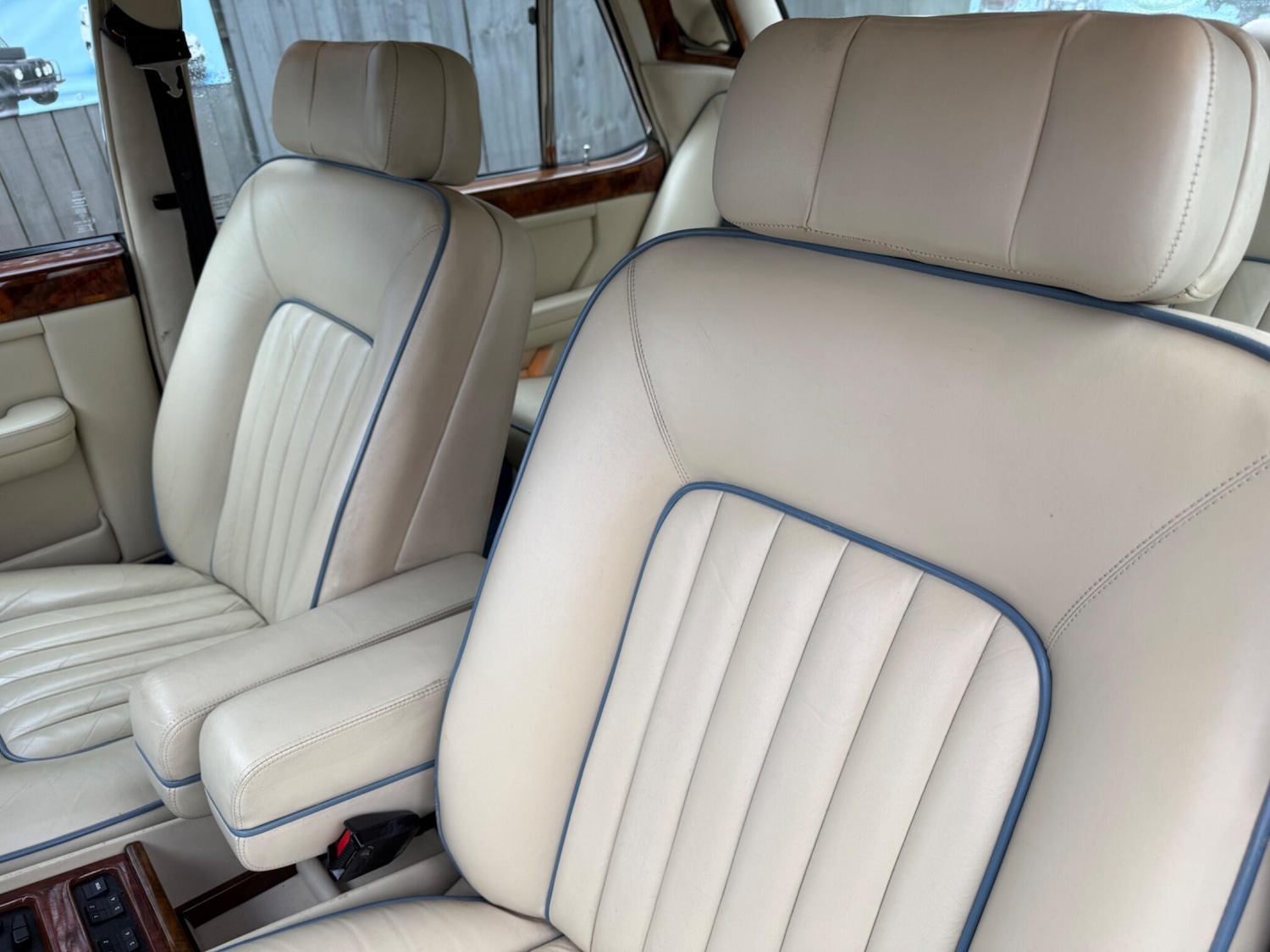 Used Rolls-Royce Silver Spirit for sale - 76865841: Photo 15