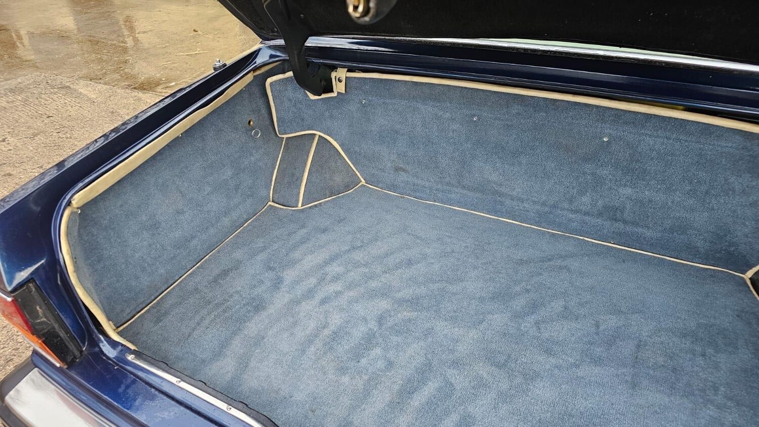 Used Rolls-Royce Silver Spirit for sale - 76865841: Photo 81