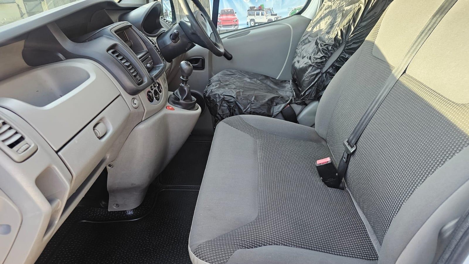 Used Vauxhall Vivaro 2011 for sale - 77710581: Photo 23