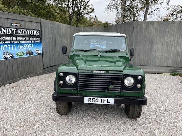 Used Land Rover Defender 110 1998 for sale - 76306982: Photo 15