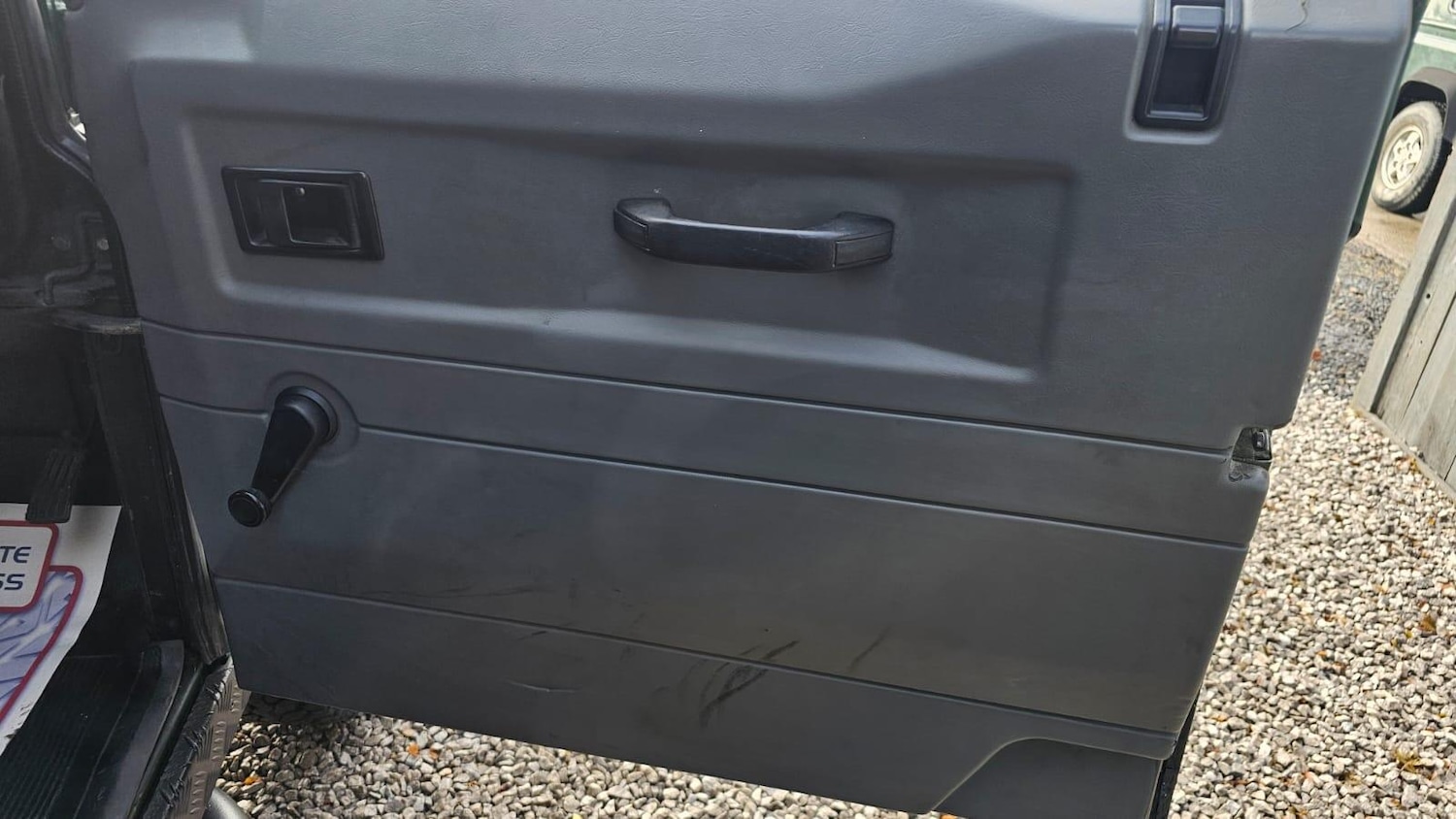 Used Land Rover Defender 110 1998 for sale - 76306982: Photo 42