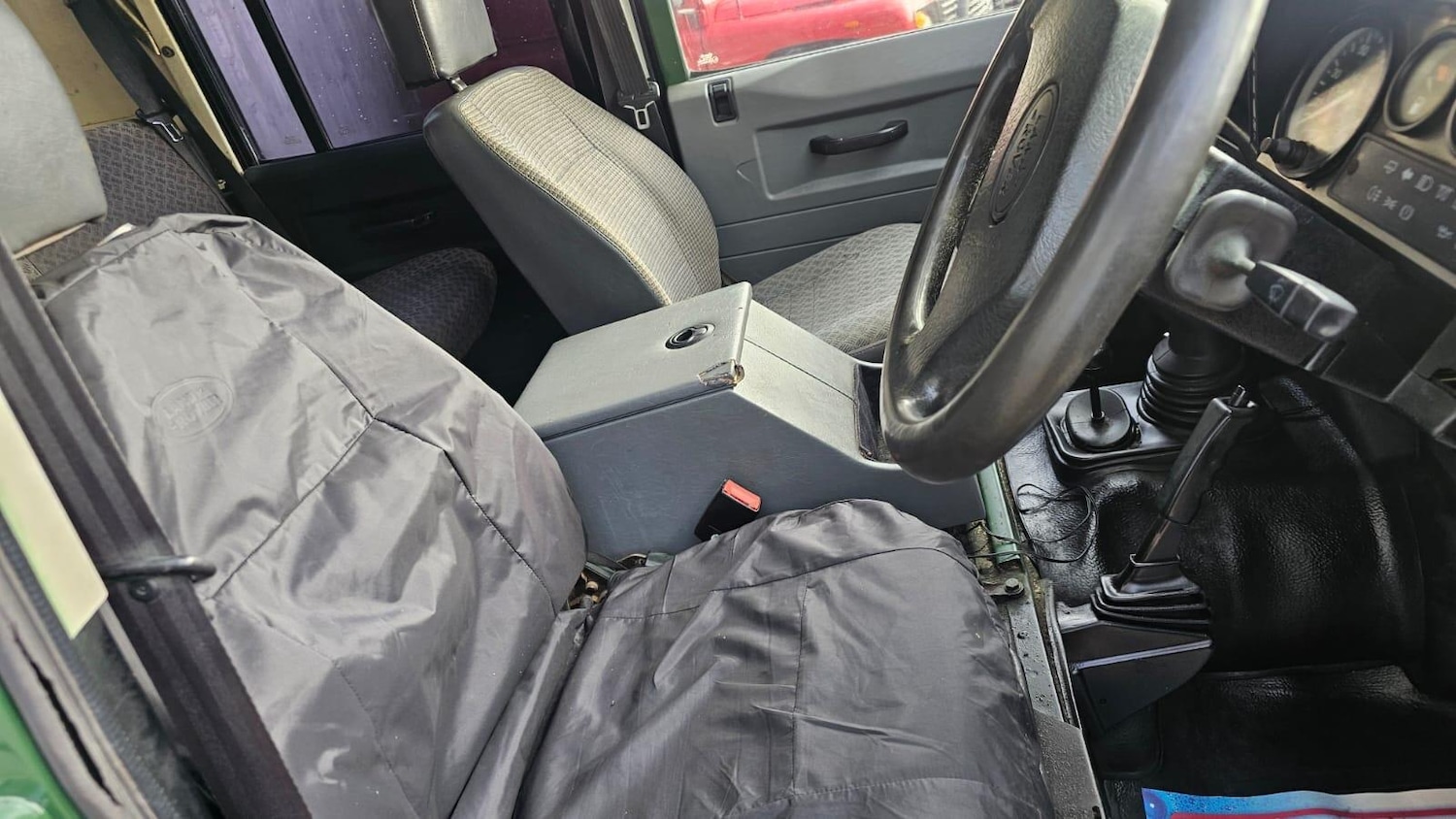 Used Land Rover Defender 110 1998 for sale - 76306982: Photo 8