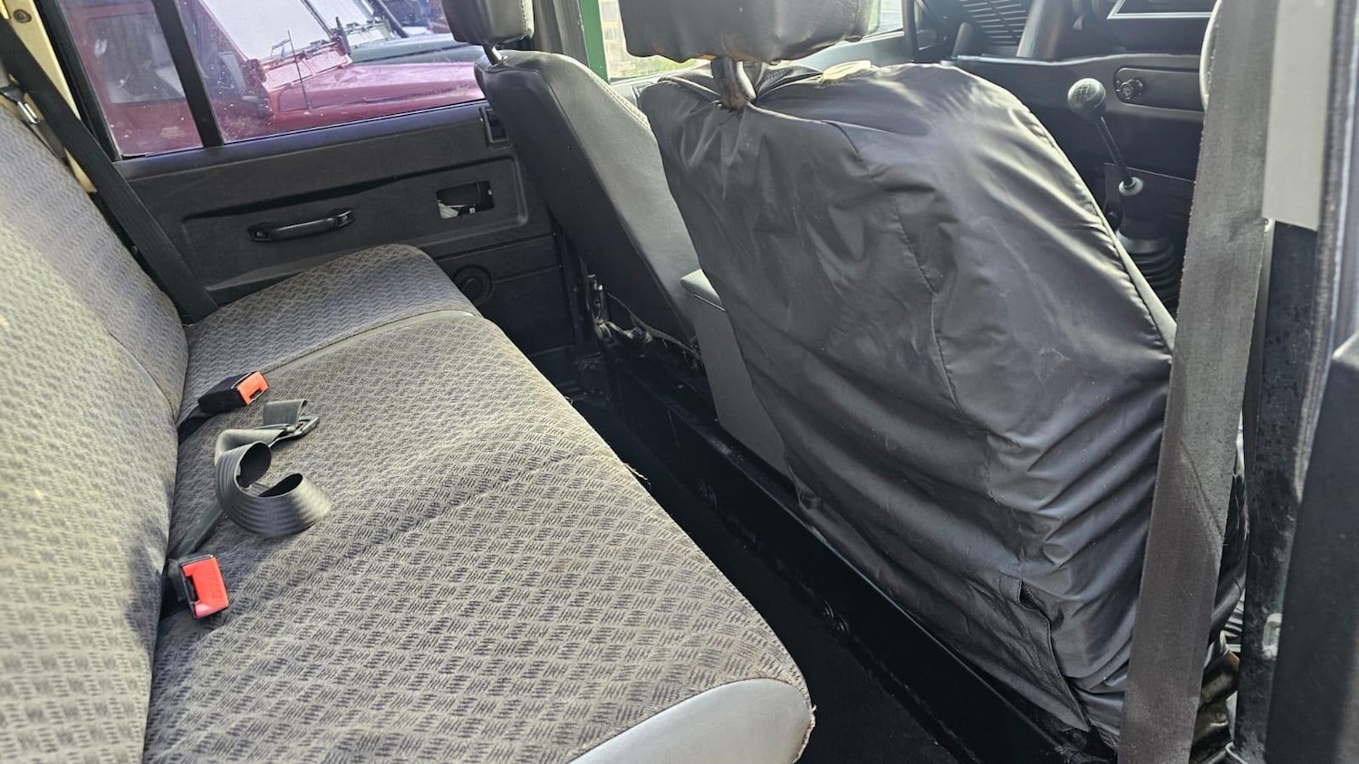 Used Land Rover Defender 110 1998 for sale - 76306982: Photo 9