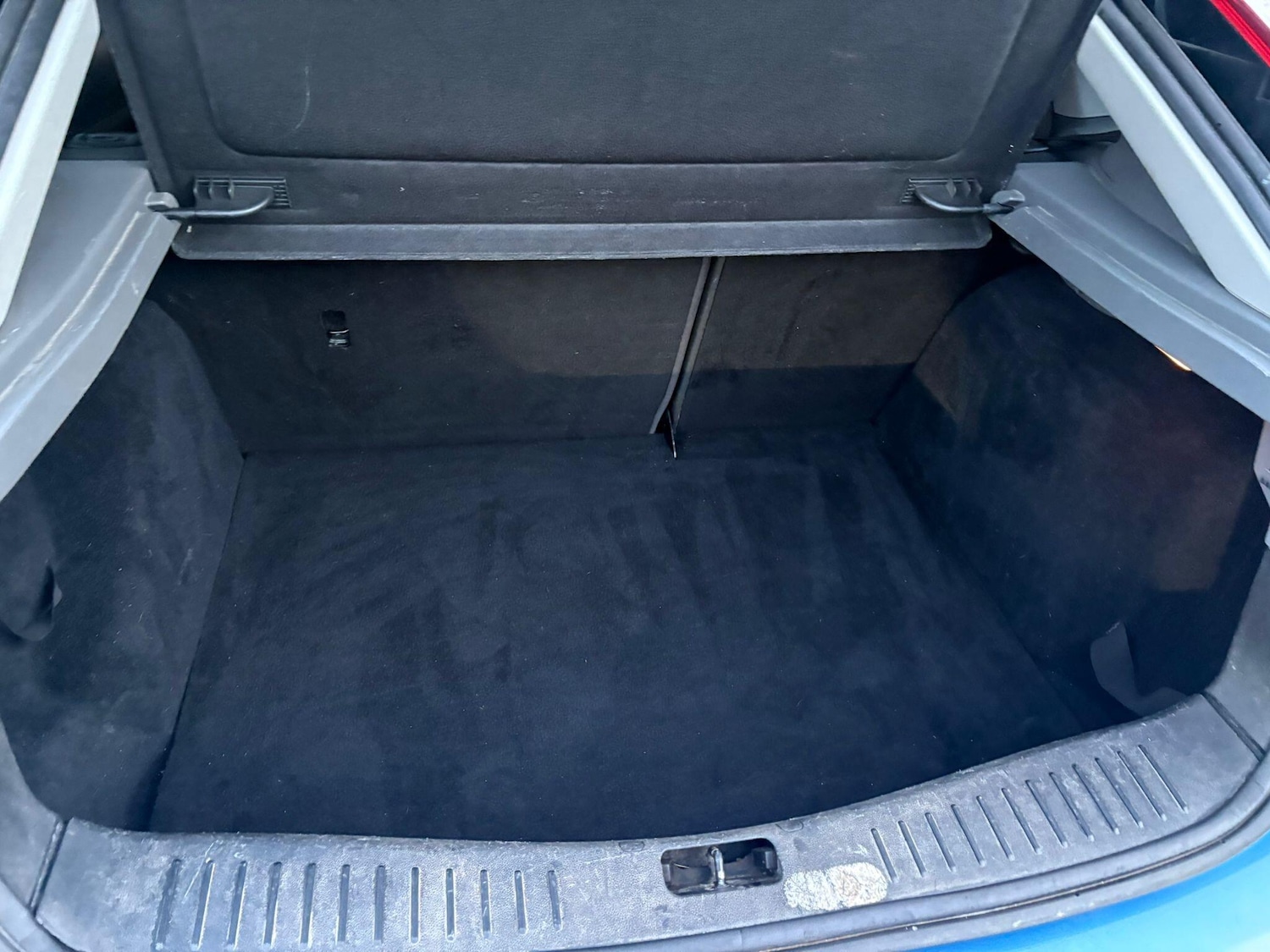 Used Ford Focus 2010 for sale - 77637432: Photo 11