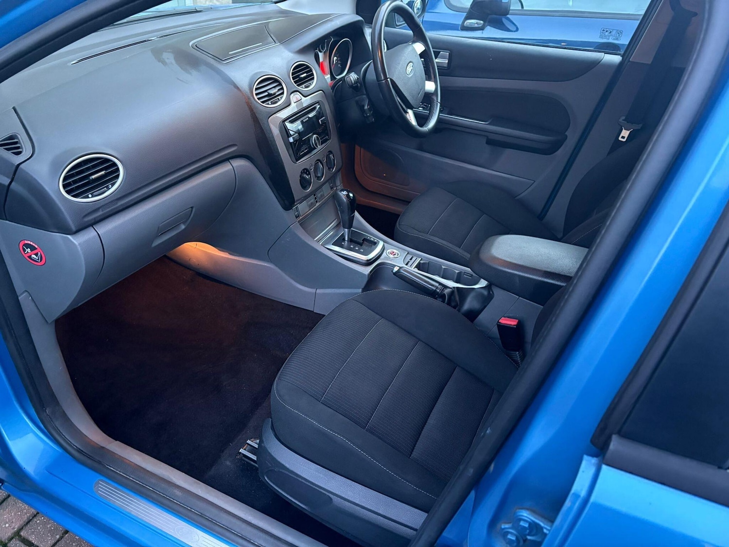 Used Ford Focus 2010 for sale - 77637432: Photo 17