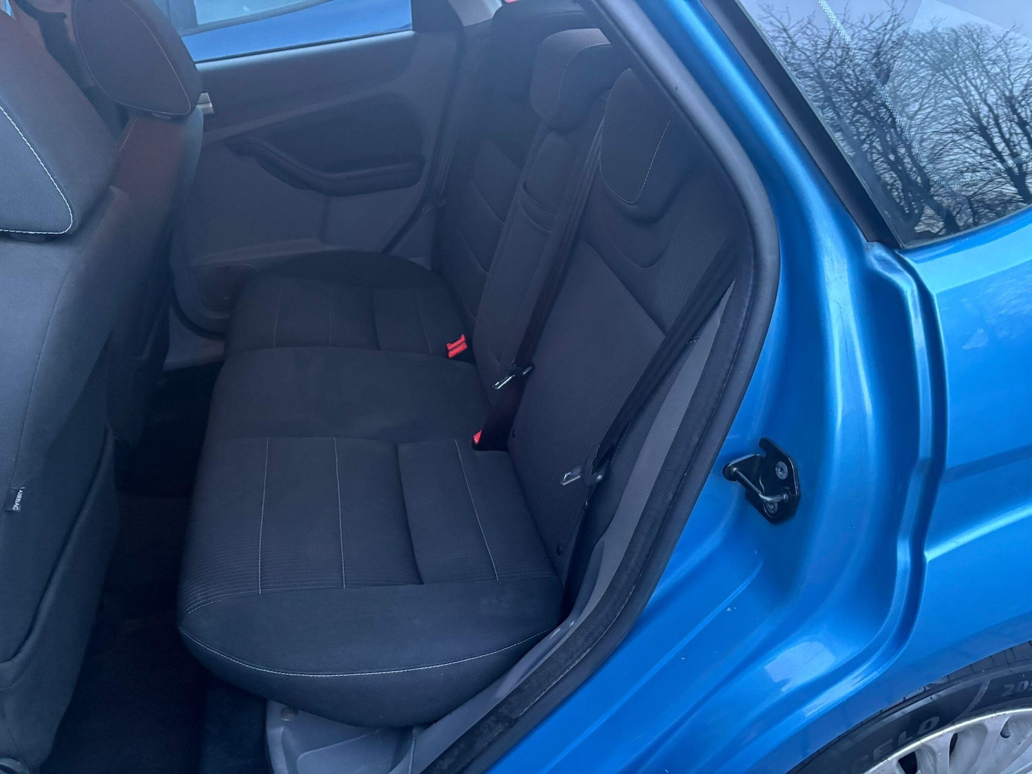 Used Ford Focus 2010 for sale - 77637432: Photo 18