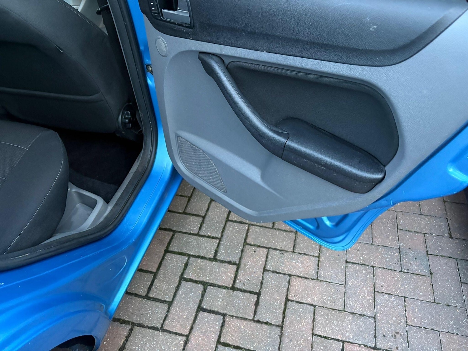 Used Ford Focus 2010 for sale - 77637432: Photo 33