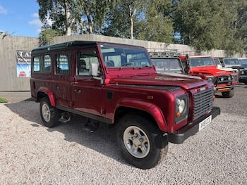 Used Land Rover Defender 110 2000 for sale - 79874942: Photo