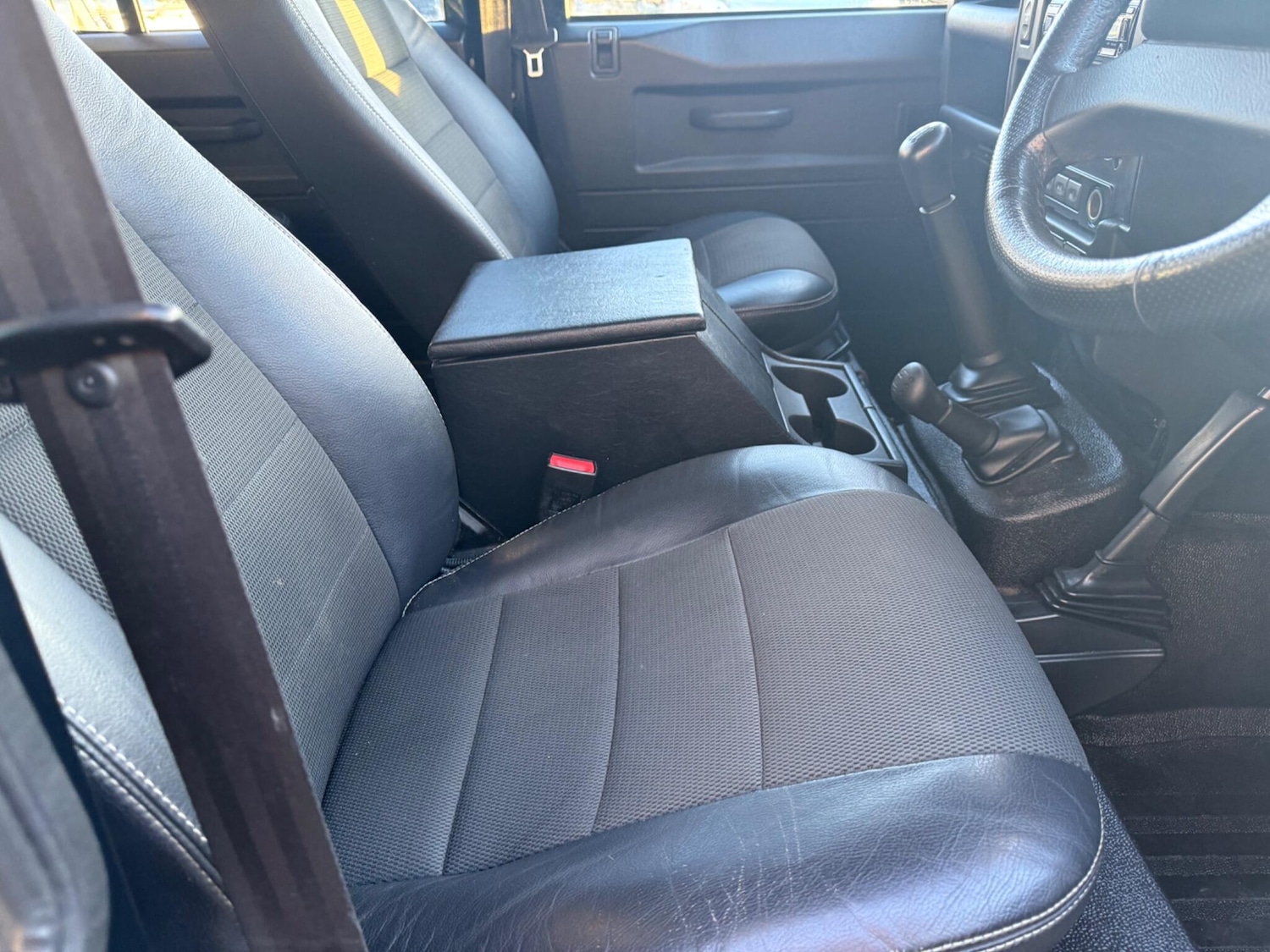 Used Land Rover Defender 2014 for sale - 77191357: Photo 16