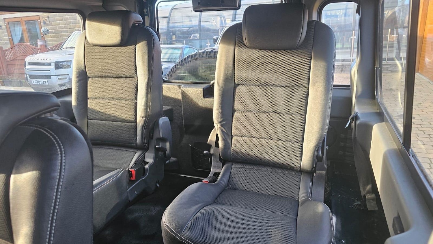 Used Land Rover Defender 2014 for sale - 77191357: Photo 21