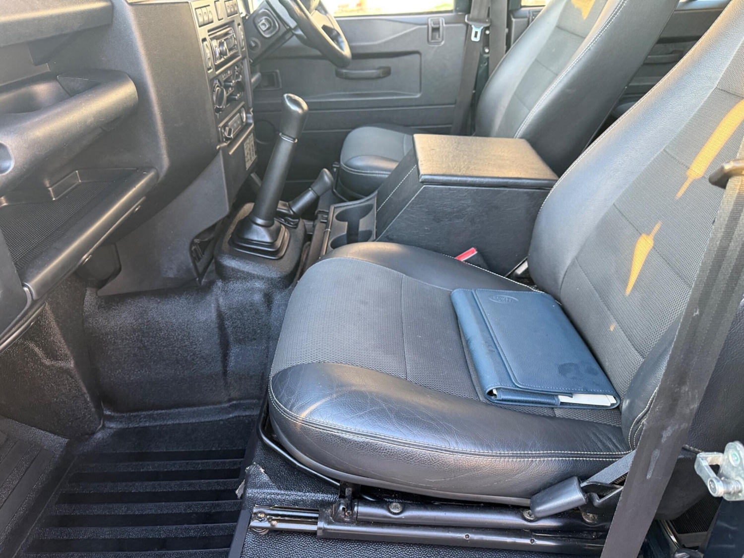 Used Land Rover Defender 2014 for sale - 77191357: Photo 37