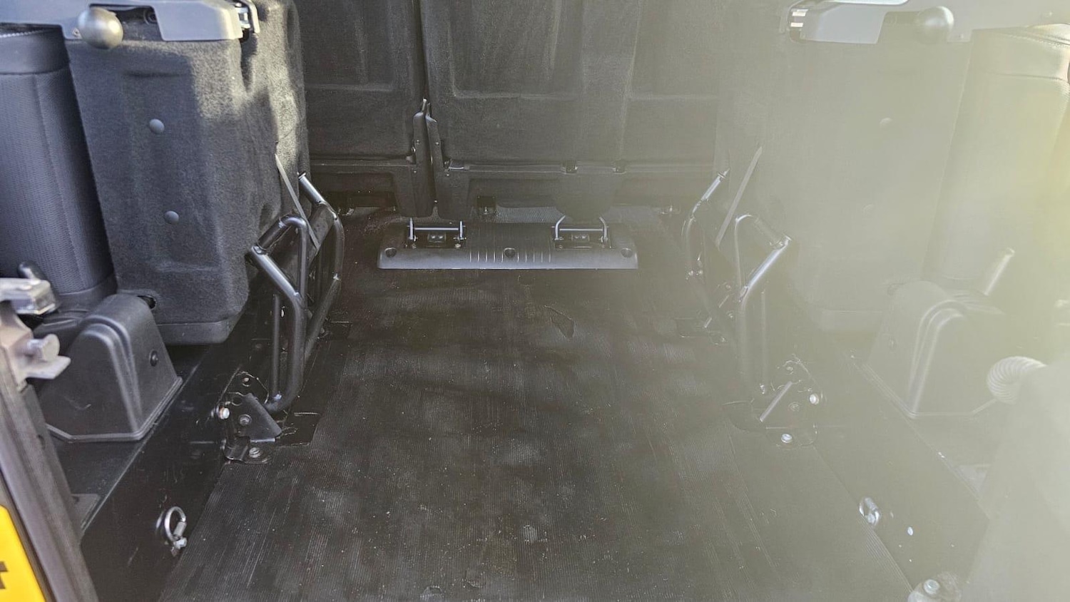 Used Land Rover Defender 2014 for sale - 77191357: Photo 41