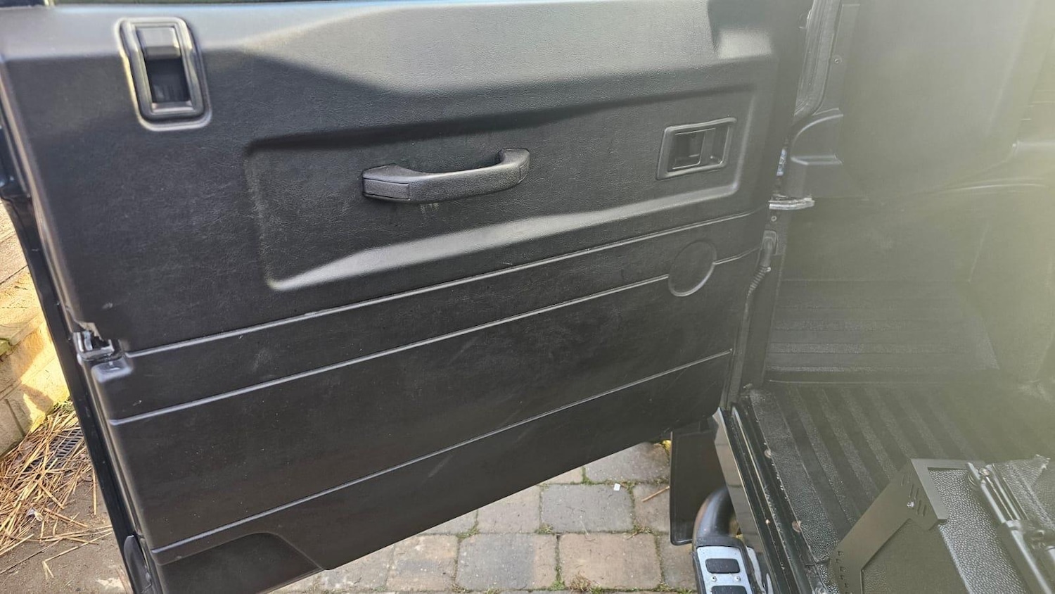 Used Land Rover Defender 2014 for sale - 77191357: Photo 59