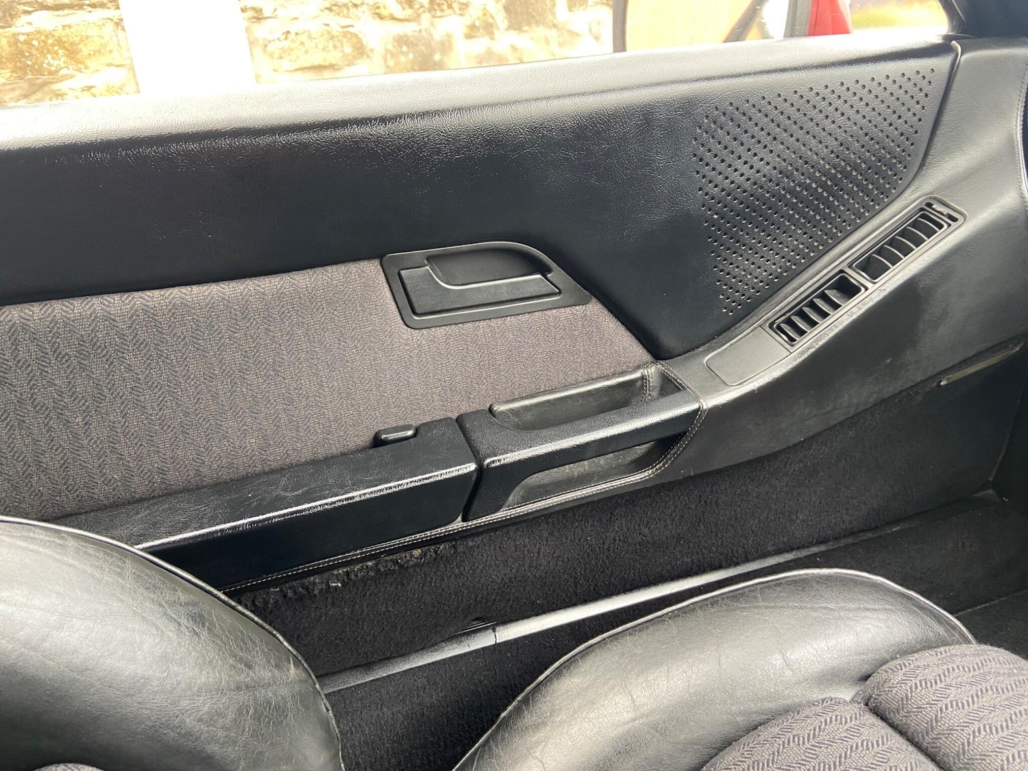 Used Porsche 928 1981 for sale - 76987732: Photo 49