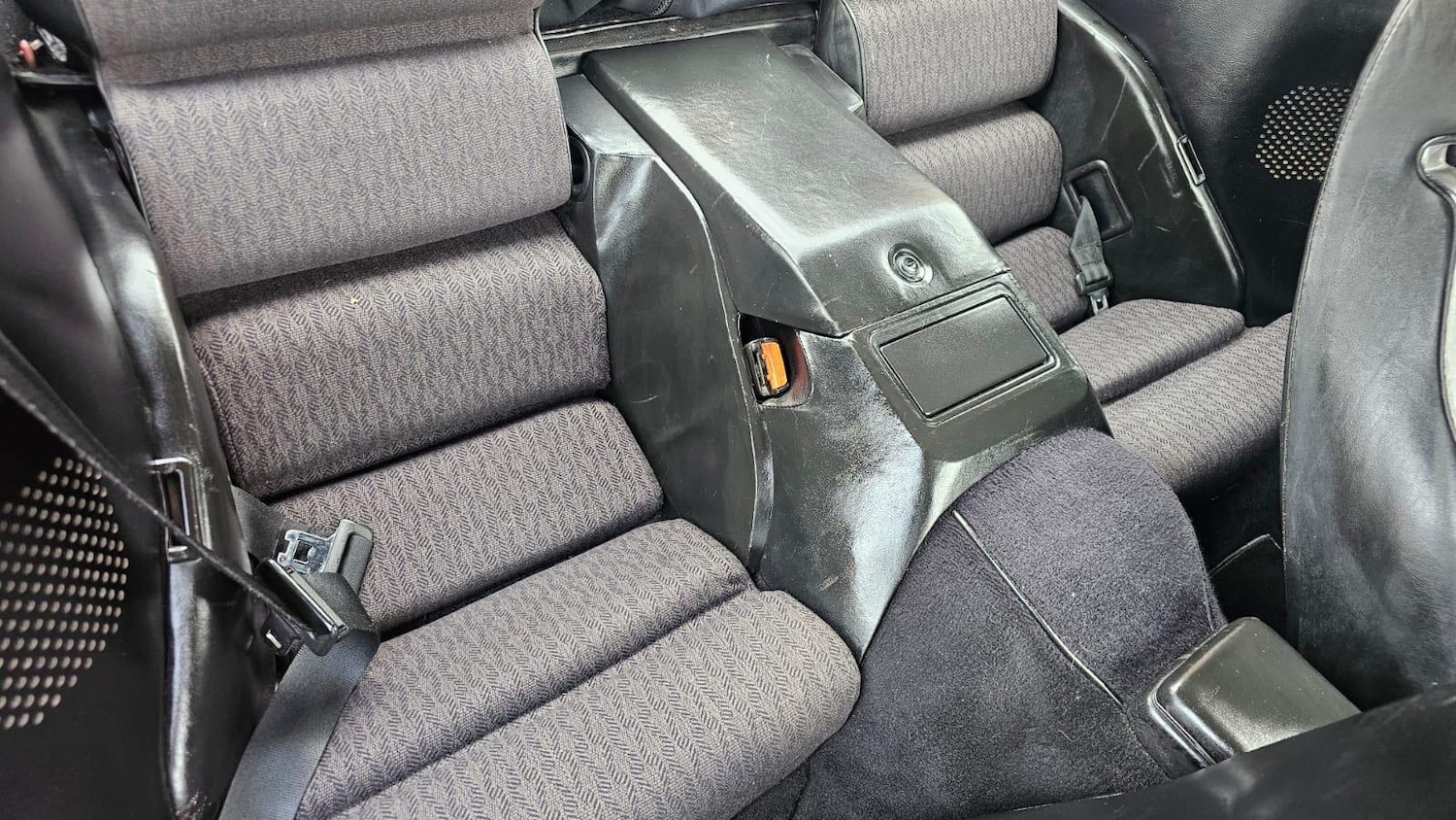 Used Porsche 928 1981 for sale - 76987732: Photo 61