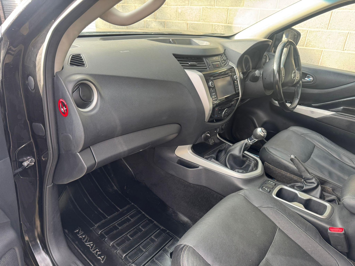 Used Nissan Navara 2017 for sale - 76743295: Photo 17