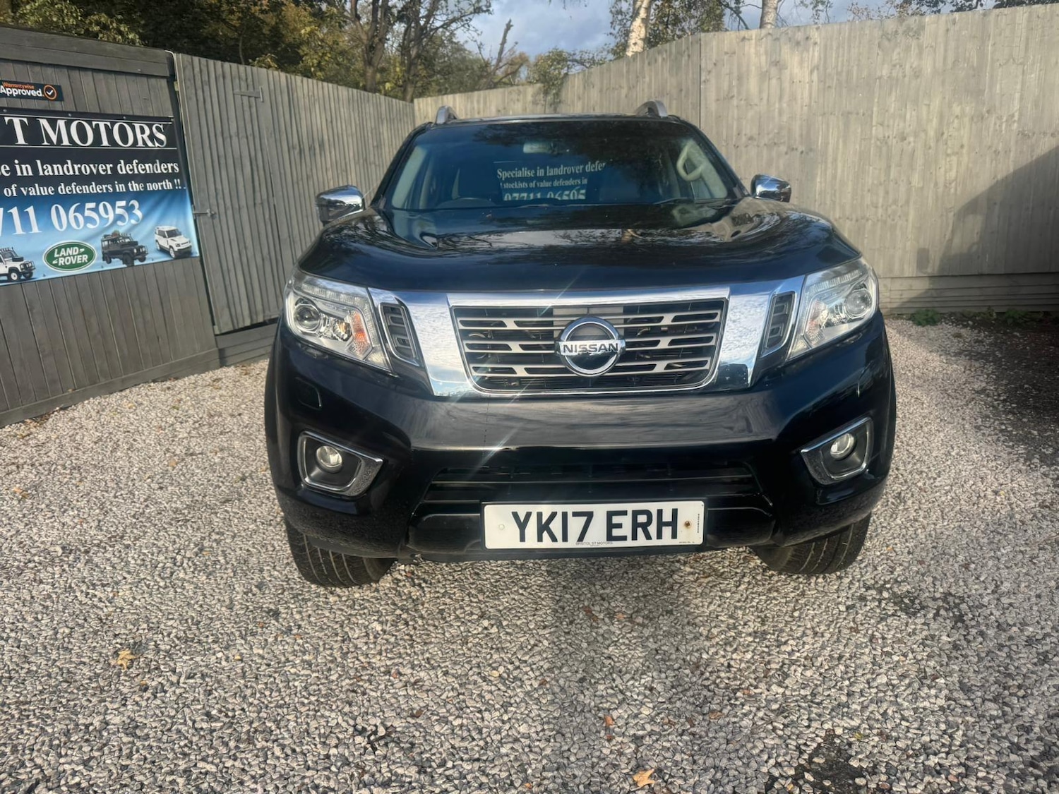 Used Nissan Navara 2017 for sale - 76743295: Photo 2