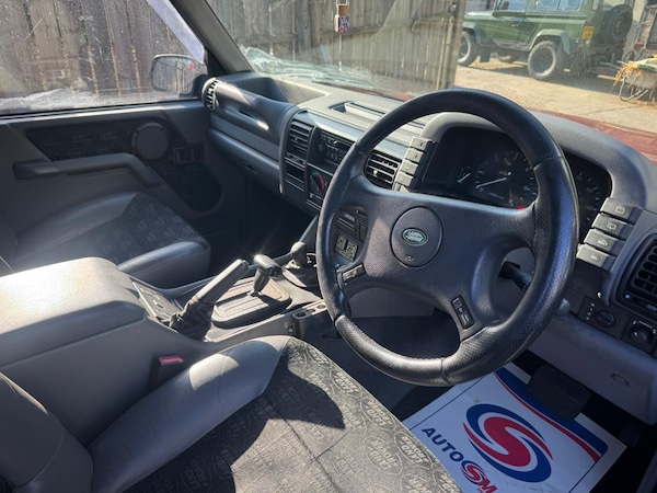 Used Land Rover Discovery 1998 for sale - 76085252: Photo 65